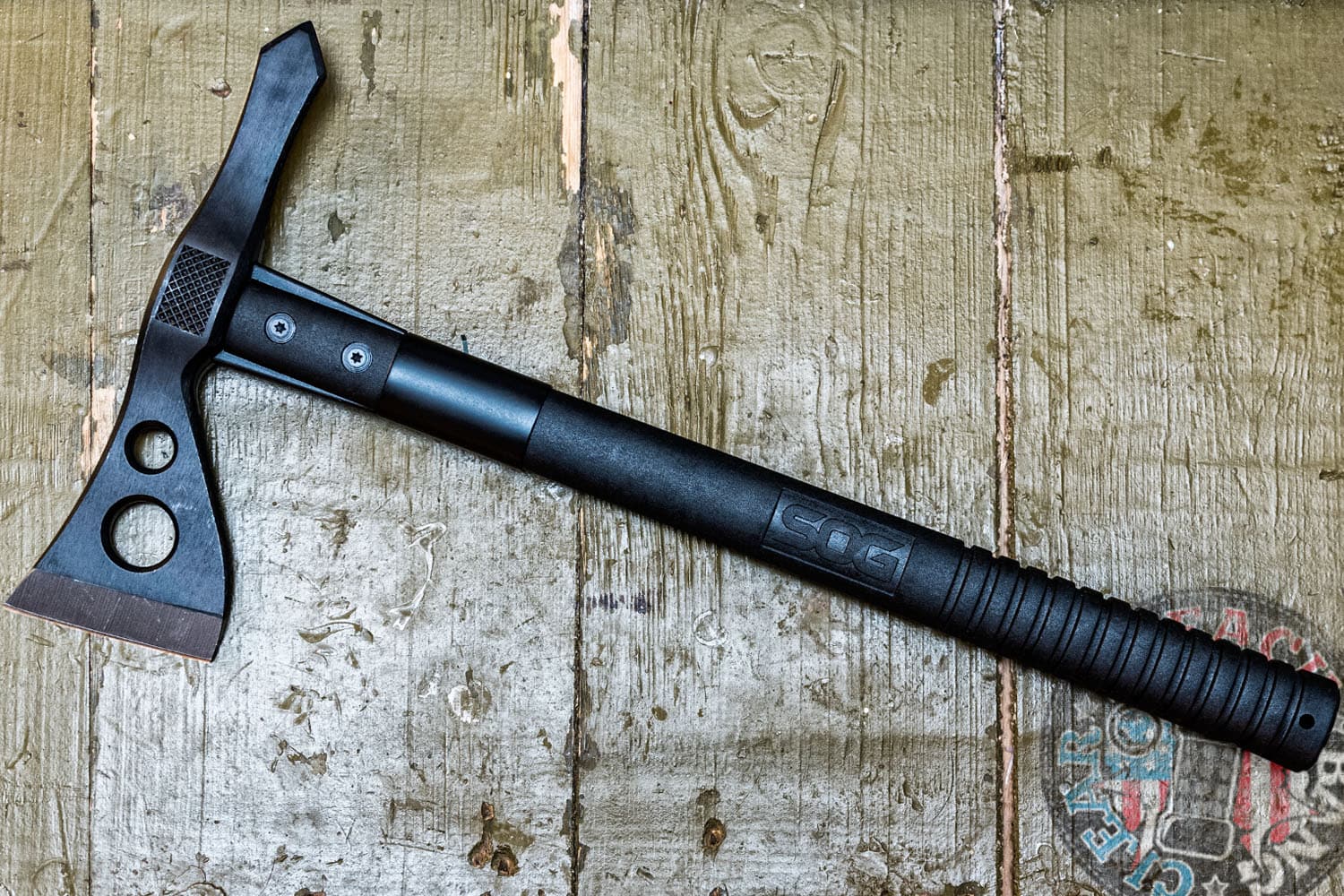 Review: SOG Tactical Tomahawk | Breach Bang Clear