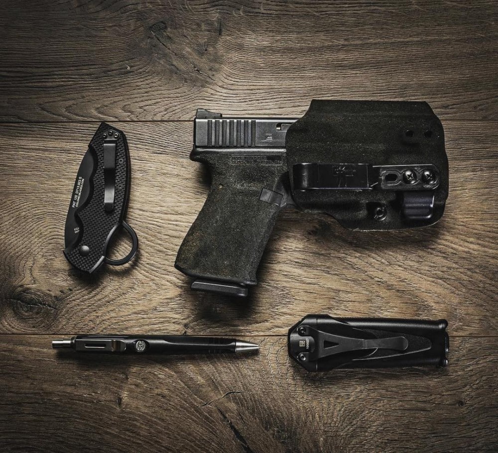 SureFire Stiletto - USB-fueled and Scorpion Sized | Breach Bang Clear